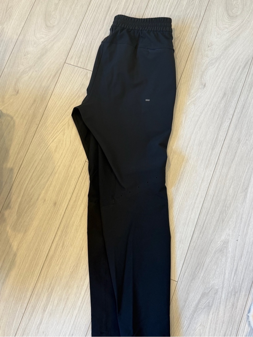 Lululemon Black ABC Jogger Pants Men’s Medium Performance Travel Joggers